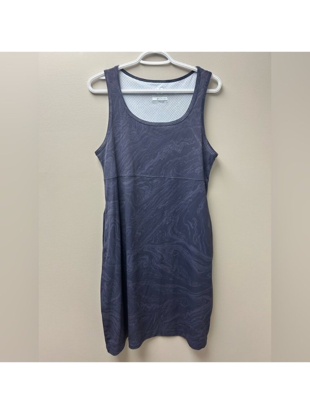 Columbia Omni Freeze Advanced Cooling Blue Wave Pattern Dress